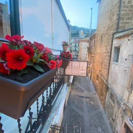 Torre'S Camere & Caffe Monreale Bagian luar foto