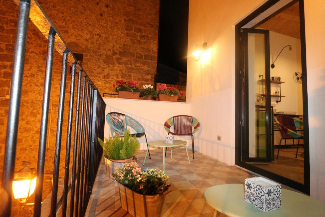 Torre'S Camere & Caffe Monreale Bagian luar foto
