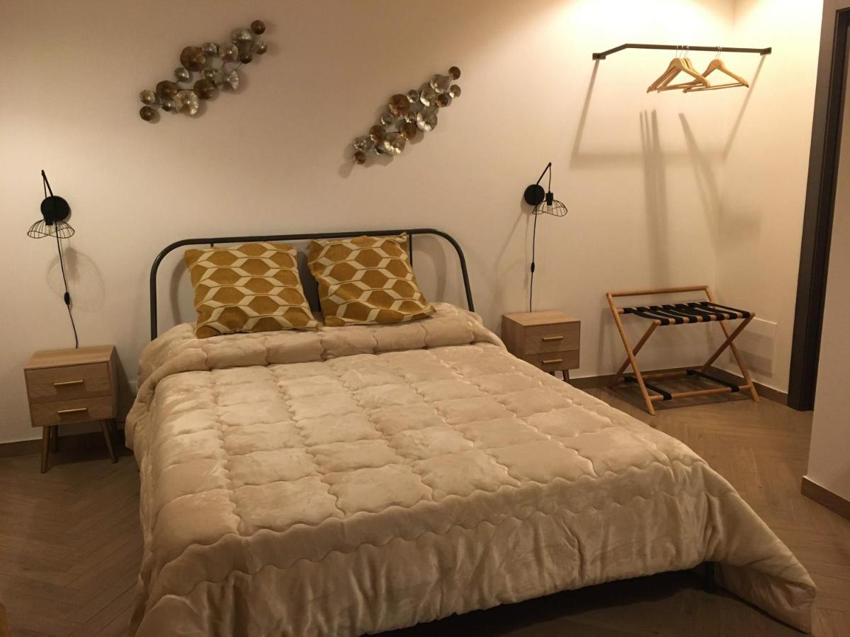 Torre'S Camere & Caffe Monreale Bagian luar foto